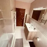 Villa Casa Brian Del Tietar *