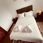 Casa Brian Del Tietar Villa