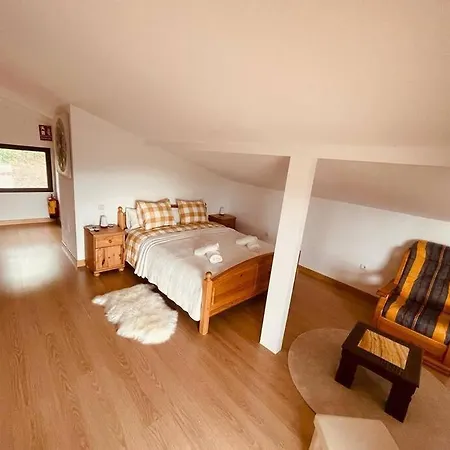 Casa Brian Del Tietar Villa