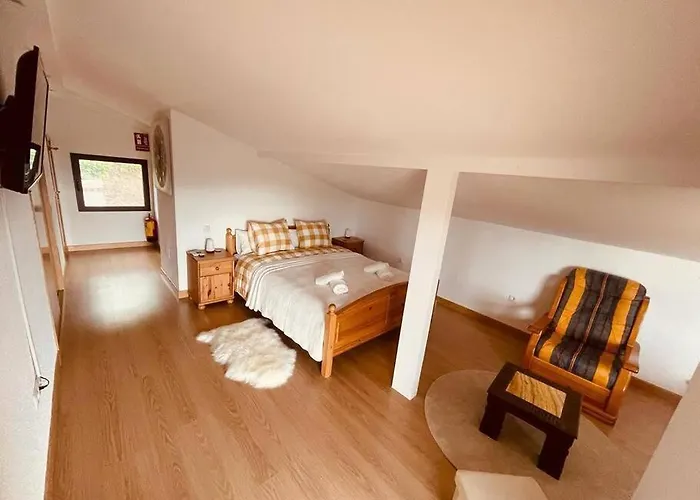 Casa Brian Del Tietar Villa