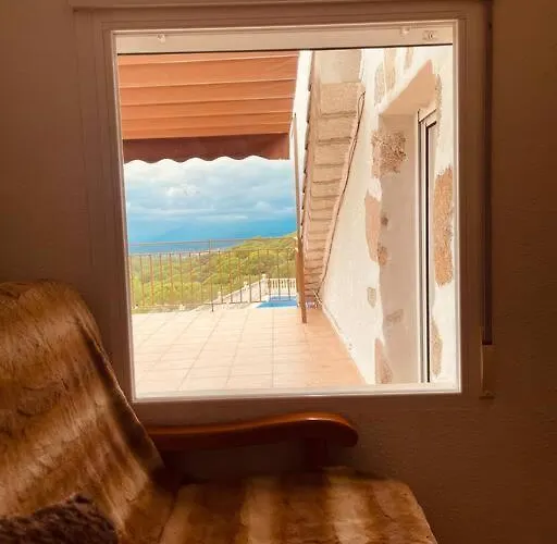 Casa Brian Del Tietar * Sotillo de la Adrada