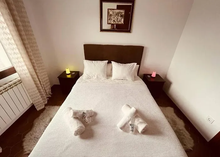 Casa Brian Del Tietar Villa